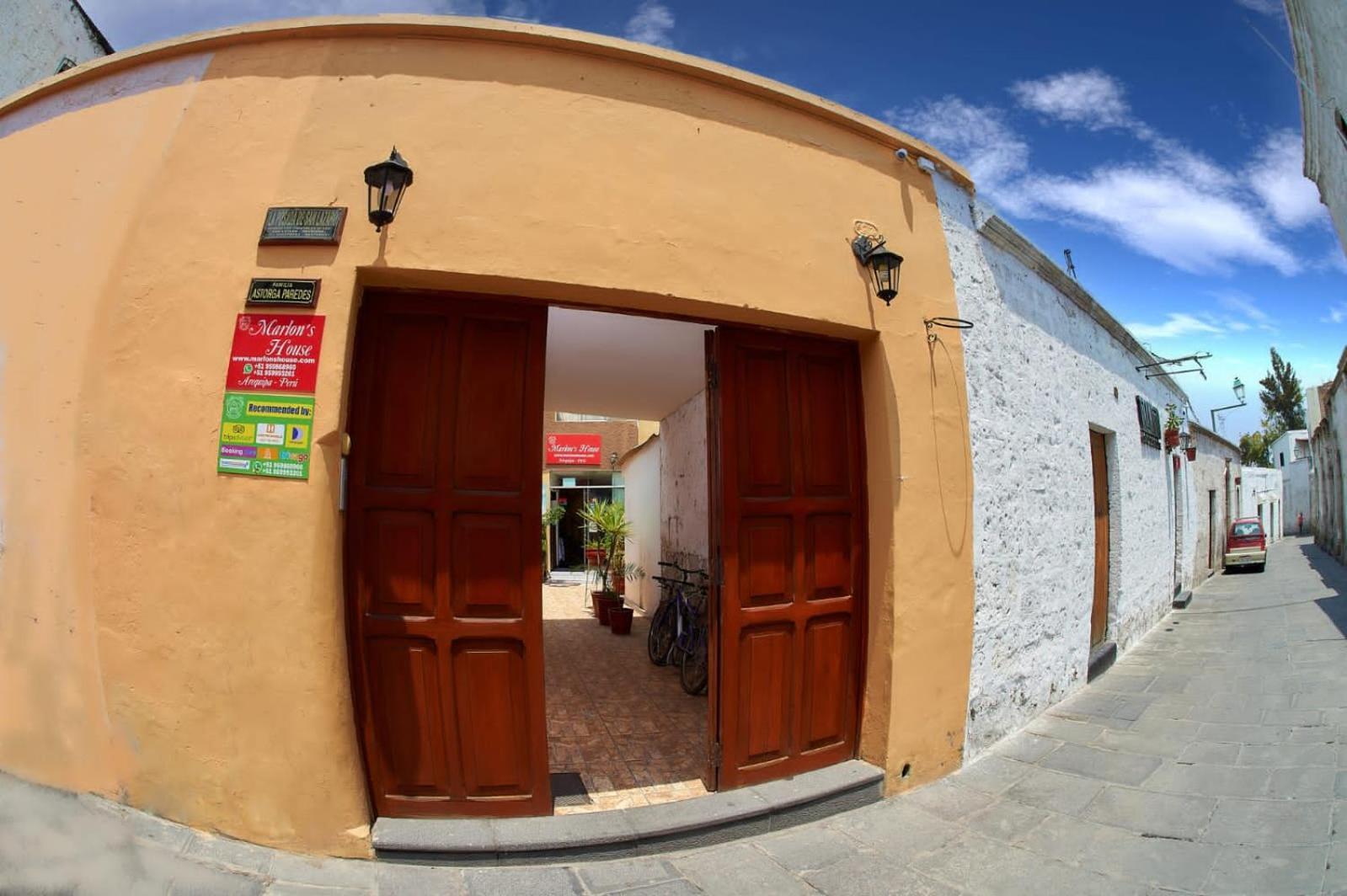 Marlon'S House Arequipa Bed & Breakfast ภายนอก รูปภาพ