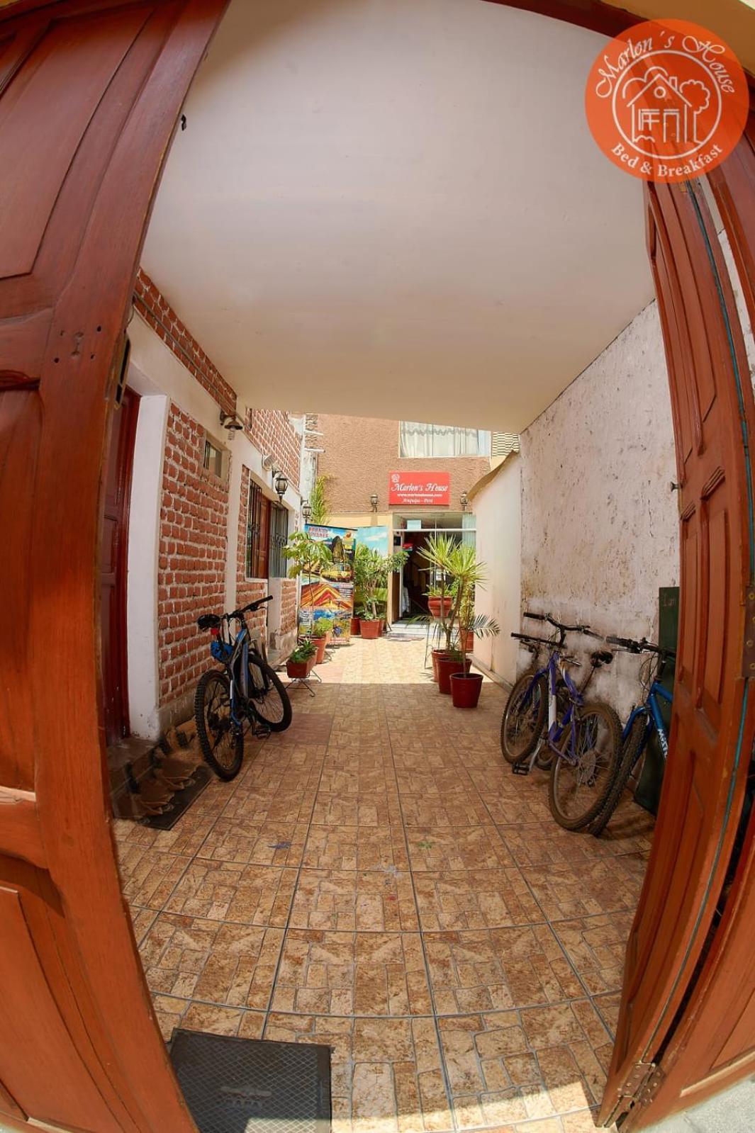 Marlon'S House Arequipa Bed & Breakfast ภายนอก รูปภาพ